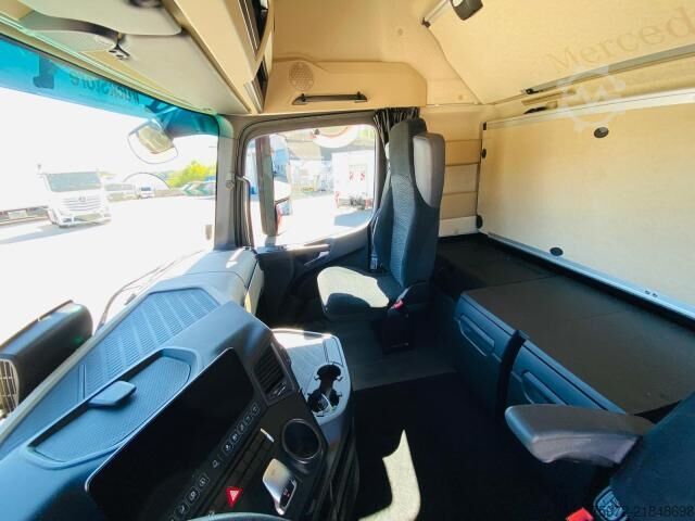 Cap tractor voluminos  Actros 1845 LS nRL Low Liner