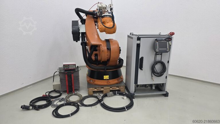 Svařovací robot KUKA KR 240-2 2000 KUKA / SKS "KR 240-2 2000 + KRC2 ed05 + SKS LSQ 4