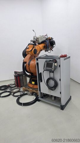 Svařovací robot KUKA KR 240-2 2000 KUKA / SKS "KR 240-2 2000 + KRC2 ed05 + SKS LSQ 4