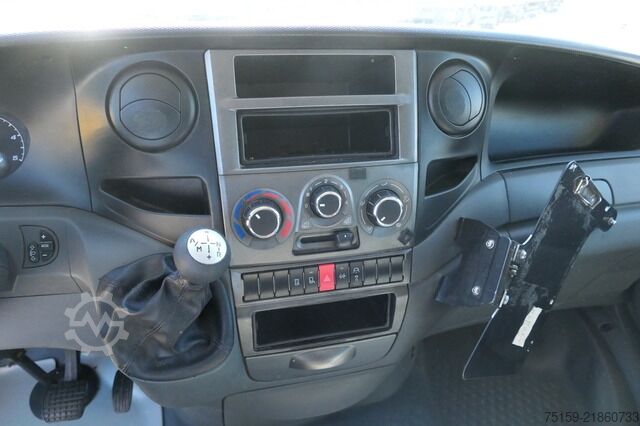 Kasa kamyoneti iveco Daily 35 S11 C30C AUTOMATIK KAMERA Regale LUFT DURCHGANG EURO-5 CoC