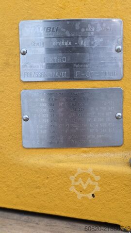 Endüstriyel robot Stäubli RX160 + CS8C