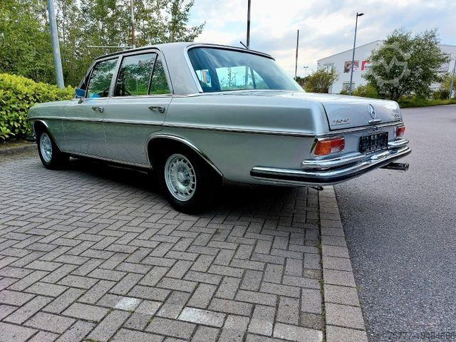 Fourgon MERCEDES-BENZ 280 SE 3.5 Limousine W108