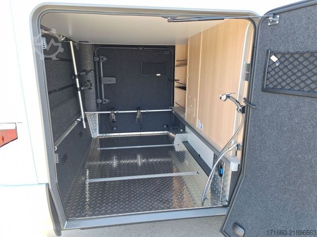 Halvintegrerad husbil HYMER/ERIBA B-Klasse ML T BlackLine 780 Autarkie XL, Arktis