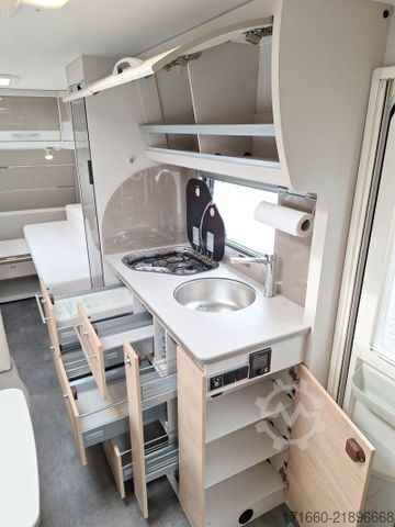 Husvagn DETHLEFFS Nomad 490 EST