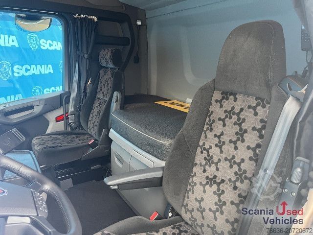 Standard tractor unit Scania S 560 A6x2/4NA RETARDER DIFF-L P-AIRCO LED SMART2