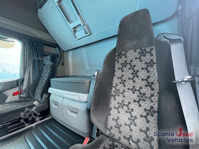 Standard tractor unit Scania R 450 A4x2NB DIFF-L RETARDER P-AIRCO FULL AIR ACC