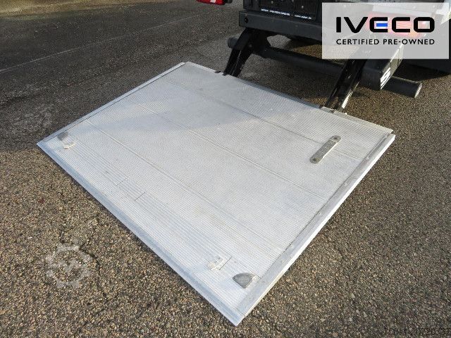 Box van IVECO Daily 35C16 Koffer/LBW Klima, Zwillingsreifen