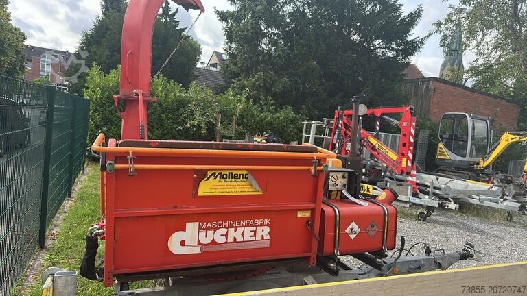 Shredder Dรผcker HM 200 Wood Chipper
