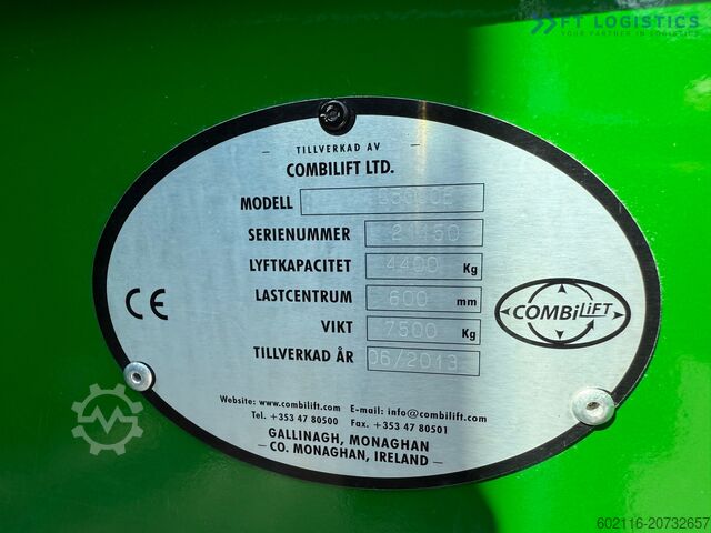 Τετρακατευθυνόμενο περονοφόρο ανυψωτικό όχημα Combilift C5000E / TRIPLEX 8300MM WIDE POSITIONER