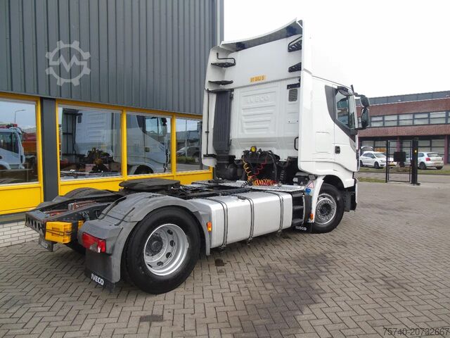 Standard-SZM Iveco Stralis 460 + EURO 6 + PERFECT TRUCK
