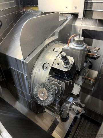 Torno CNC OKUMA LVT300-M