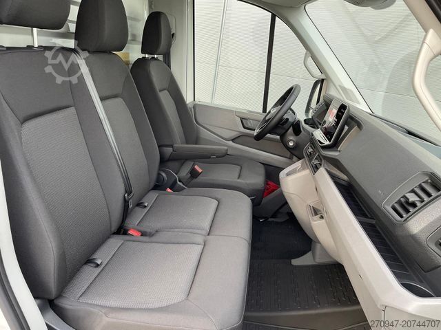 Transporter mit Koffer MAN TGE 3.160 Fahrgestell Einzelkabine Koffer NAVI