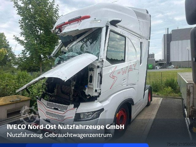Standardni tegljač IVECO AS440S50T/P - Unfallschaden