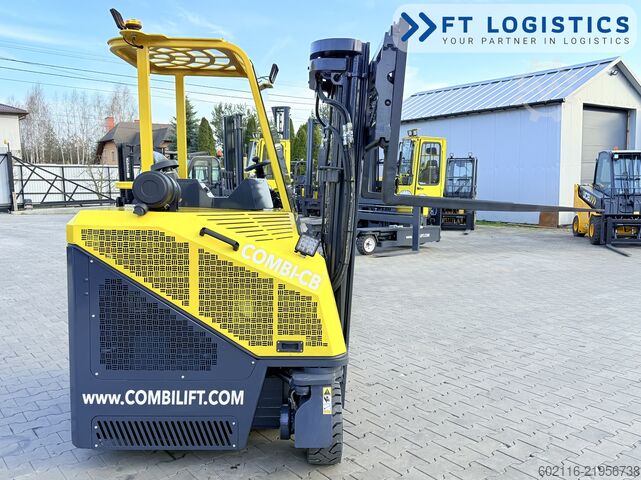 Carrello elevatore a 4 direzioni Combilift CB3000 GAS TRIPLEX 4900 FREE-LIFT