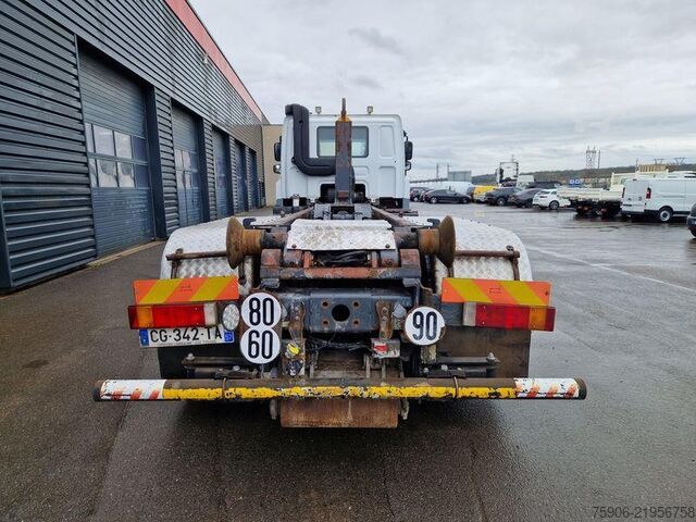 Autocarro ribaltabile DAF CF85
