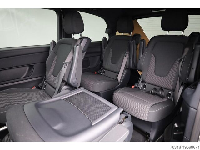 Minibus Mercedes-Benz V 250 d AMG Kurz Night 6Si LEDILS RfKam 19Zoll