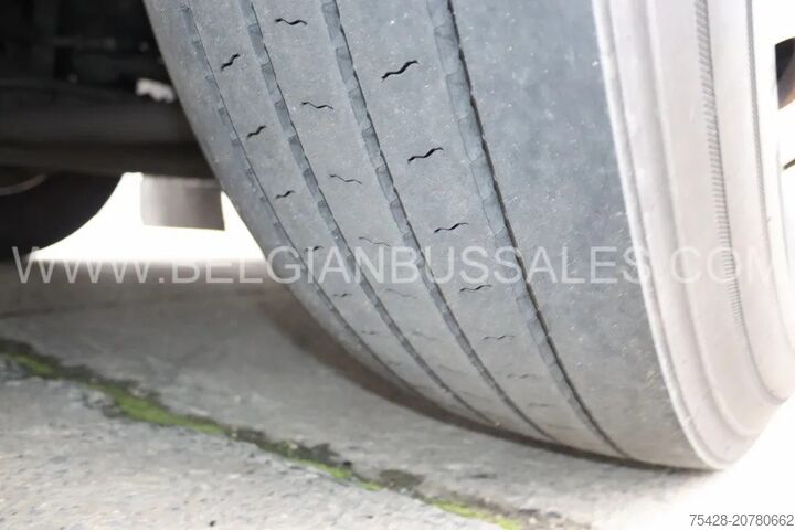 Långfärdsbuss Van Hool EX16 M  / Tourismo 16RHD / Alicron TX16/ Lift/ ...