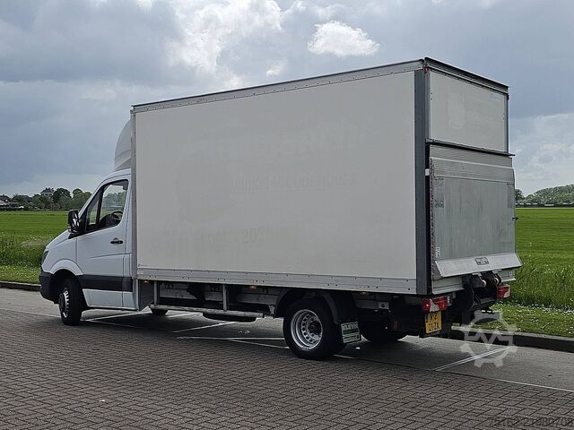Bestelauto MERCEDES-BENZ SPRINTER 513 ac laadklep EURO6