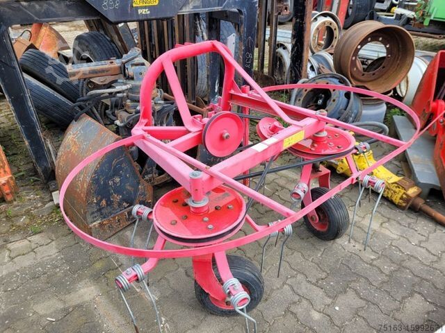 Sonstige KUBOTA Trecker 1400 Diverse mit Zapfwelle am Heck und H