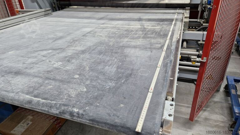 Filmwikkelmachine, krimpsysteem KUPER KFE-STANDARD 2100/250