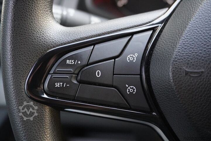 Delivery van Renault Trafic 2.0 dCi L2 EURO 6 - Airco - Cruise - Tre...