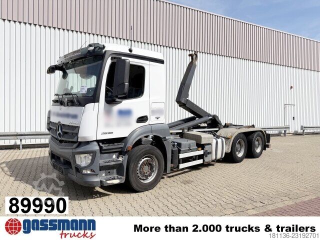 Camião porta-contentores de gancho Mercedes-Benz Antos 2636 L 6x4, VDL S 21-550 Abrollanlage