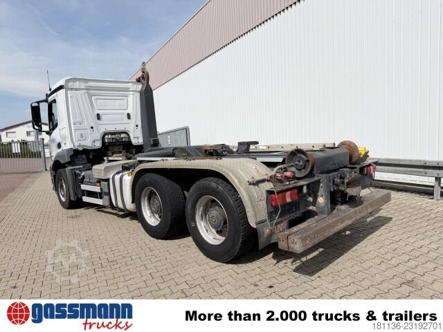 Camião porta-contentores de gancho Mercedes-Benz Antos 2636 L 6x4, VDL S 21-550 Abrollanlage