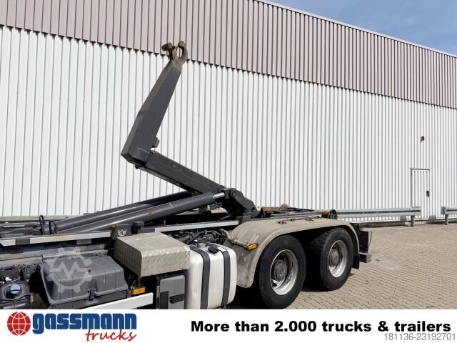 Camião porta-contentores de gancho Mercedes-Benz Antos 2636 L 6x4, VDL S 21-550 Abrollanlage