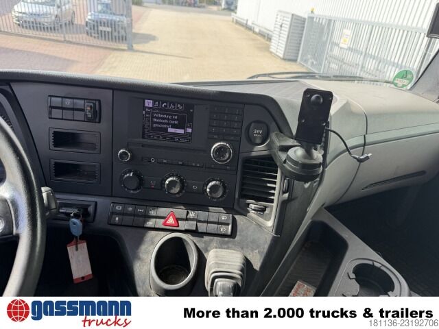Tractora standard Mercedes-Benz Antos 1832 L 4x2, Heckkran Hiab 111BS-3 HiDuo,