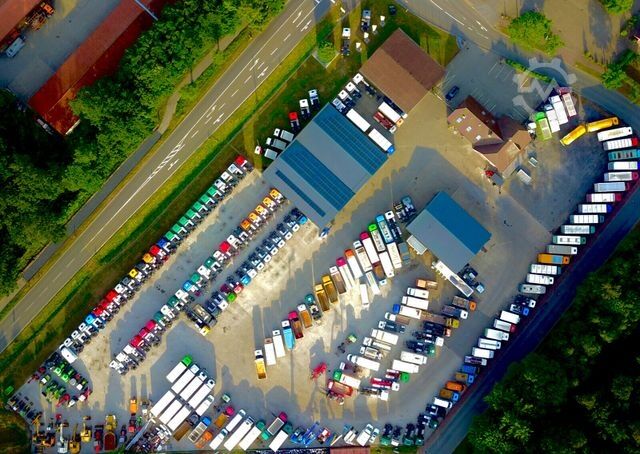 Otevřený přívěs HUMBAUR HBT Verkehrsleitanhänger mit Leuchtanlage