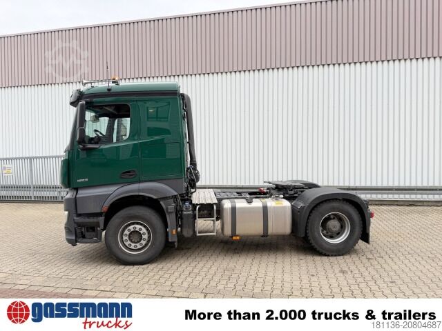 Standardowy ciągnik siodłowy Mercedes-Benz Actros 1853 LS 4x2, Retarder, Navi,