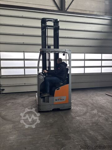 Reach Trucks Still FM-X14