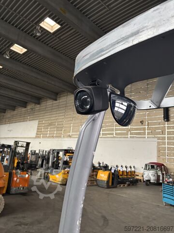 Reach Trucks Still FM-X14