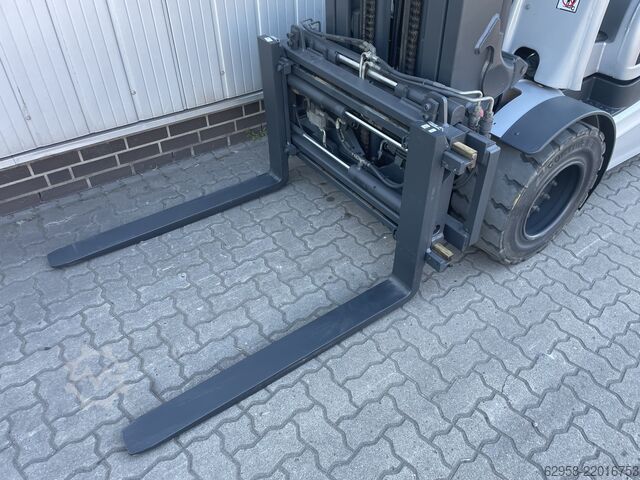 Elektrikli 4 tekerlekli forklift, STILL, RX60 STILL RX60-45 | Batterie mit 89% | Triplex 5.980mm