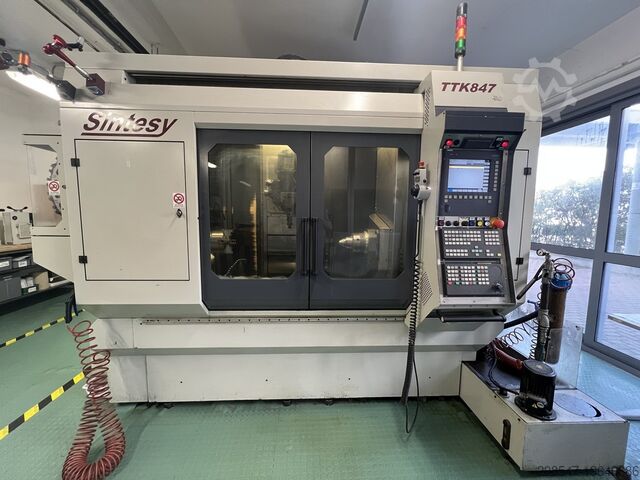 Üniversal işleme merkezi Syntesi TTK-847