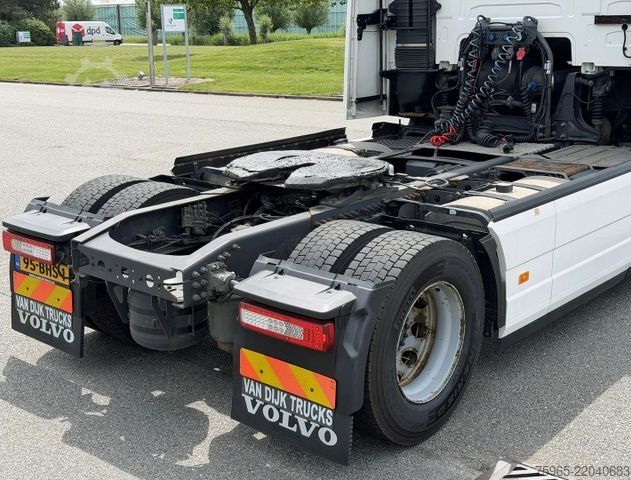Tractora standard VOLVO FH 13.460 EURO 6 ONLY 766.000 KM FULL SPOILER 2X