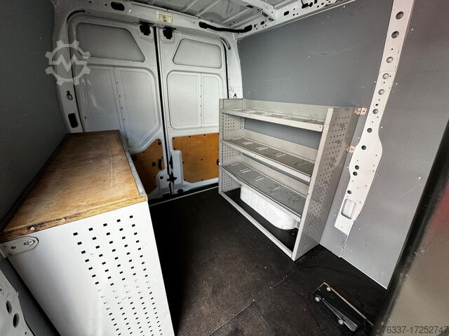 Kastenwagen Renault Hubarbeitsbühne Versalift  VTL-145 F