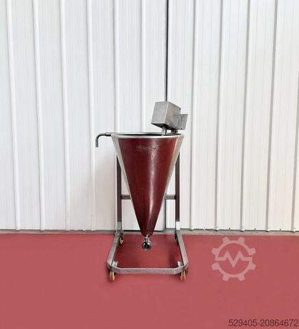 Conische trechter op mobiel chassis Then -