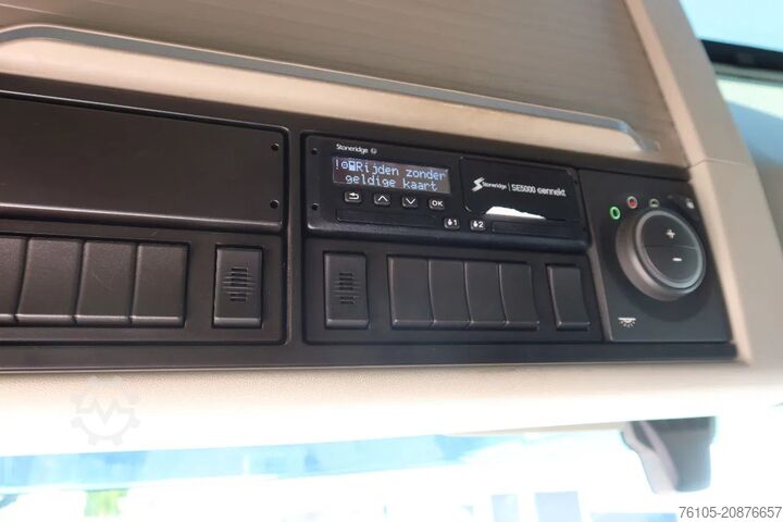 Standard tractor Volvo FH 460 Voith Retarder Standklima, Iparkcool