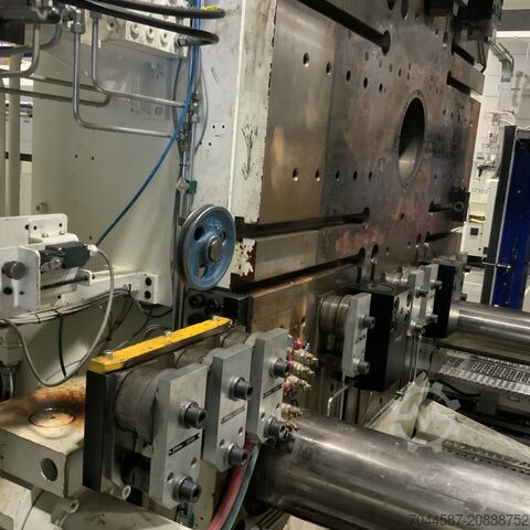 Injection molding machine Haitian JU8500 II