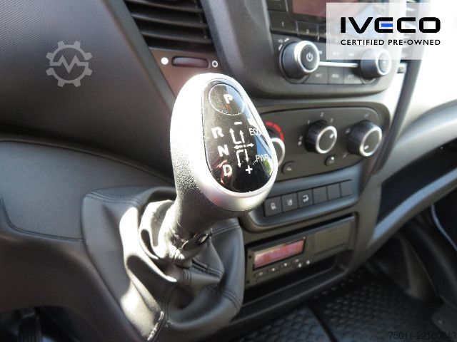 Dobozos furgon IVECO Daily 70C18HA8/P Koffer/LBW, Klima, NL 3228kg