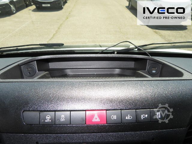 Dobozos furgon IVECO Daily 70C18HA8/P Koffer/LBW, Klima, NL 3228kg