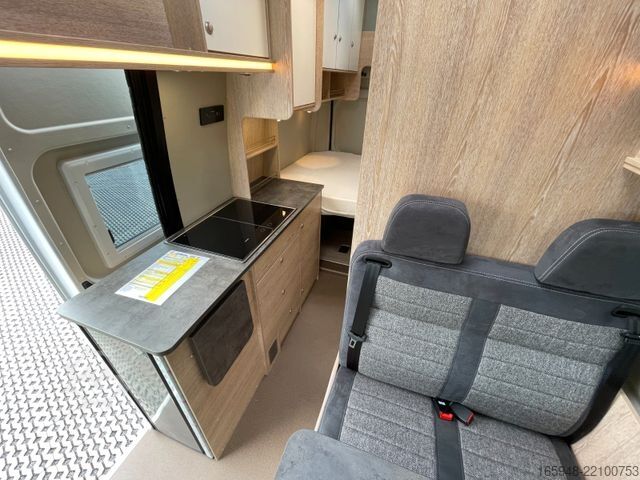 Lakóautó PÖSSL 2Win Vario | Automatik | Platz für 4 Personen