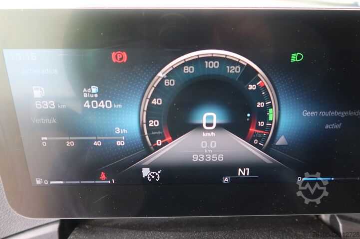 Koffer Mercedes-Benz Actros 1824L Bakwagen + Laadklep 2000 kg