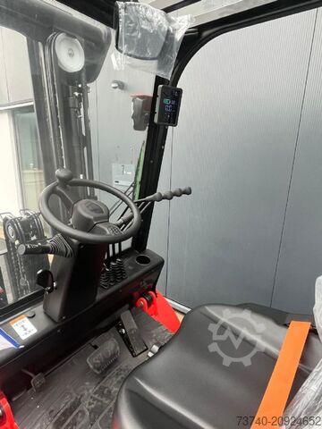 Carretilla eléctrica de 4 ruedas EP EFL203P