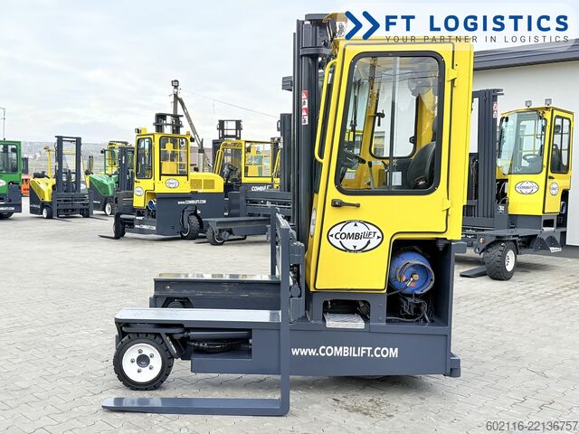 Chariot élévateur multidirectionnel Combilift C3000 GAS DUPLEX 4100 WIDE POSITIONER