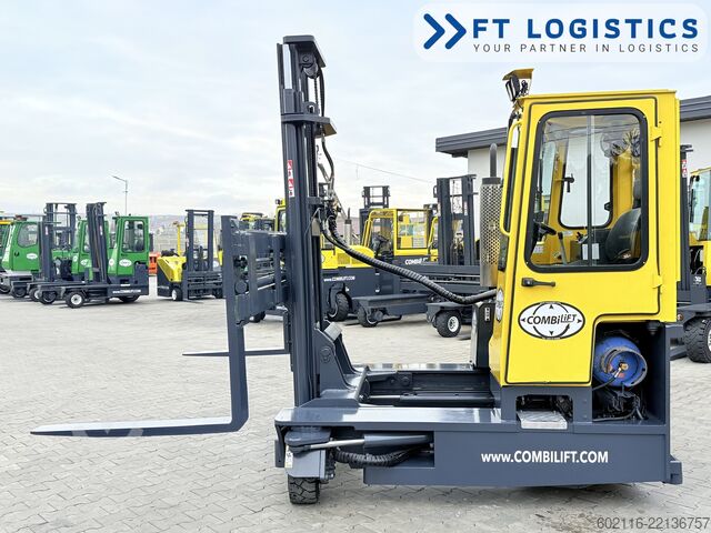 Chariot élévateur multidirectionnel Combilift C3000 GAS DUPLEX 4100 WIDE POSITIONER