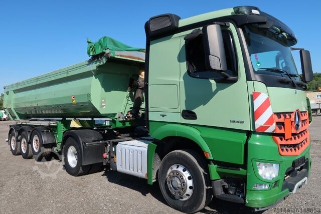 4x2 nyergesvontató Mercedes-Benz 1848 HAD 4x4 kompl. Zug Schwarzmüller SK