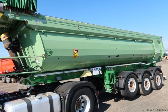 4x2 nyergesvontató Mercedes-Benz 1848 HAD 4x4 kompl. Zug Schwarzmüller SK