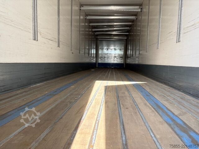 Caisse fermée A&D Box 2.80Mtr H / Doppelstock /  Lift-Axle / SAF ...